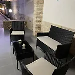 Nyaraló Linuccio *